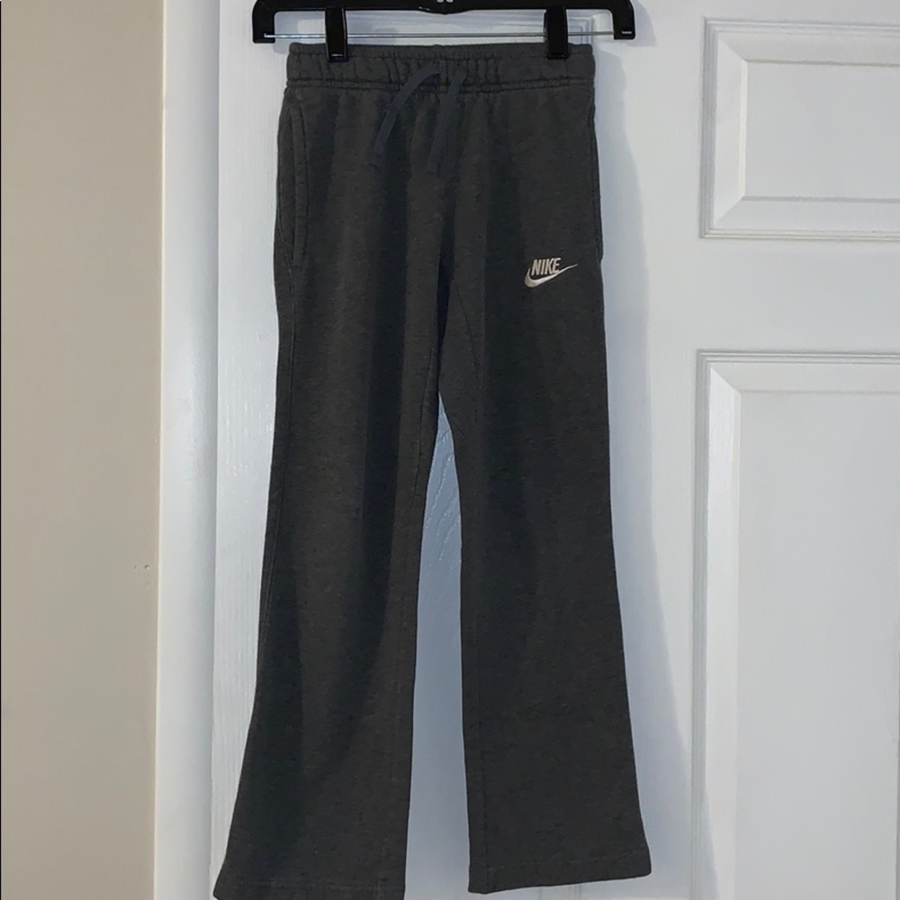 Boys Used Heather Gray Nike Joggers Size S